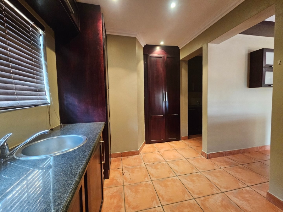 3 Bedroom Property for Sale in Safari Gardens North West